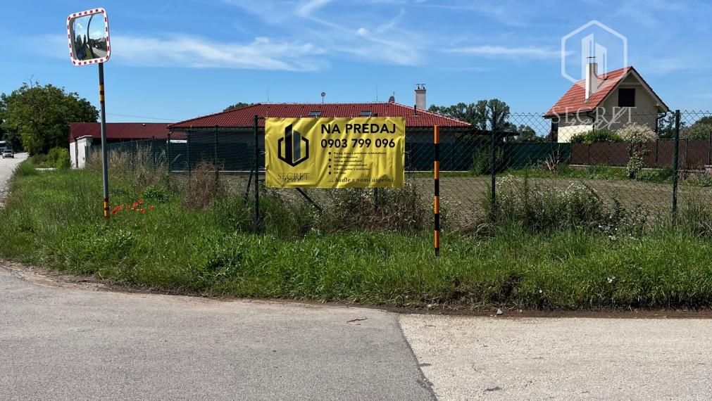 Secretreal, s.r.o. PREDÁ stavebný pozemok v obci Tureň, okr.SC